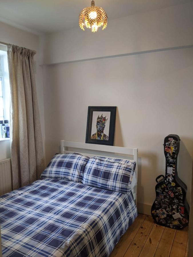 Beautifully Decorated Contemporary 2 Bedroom Flat London Exteriör bild