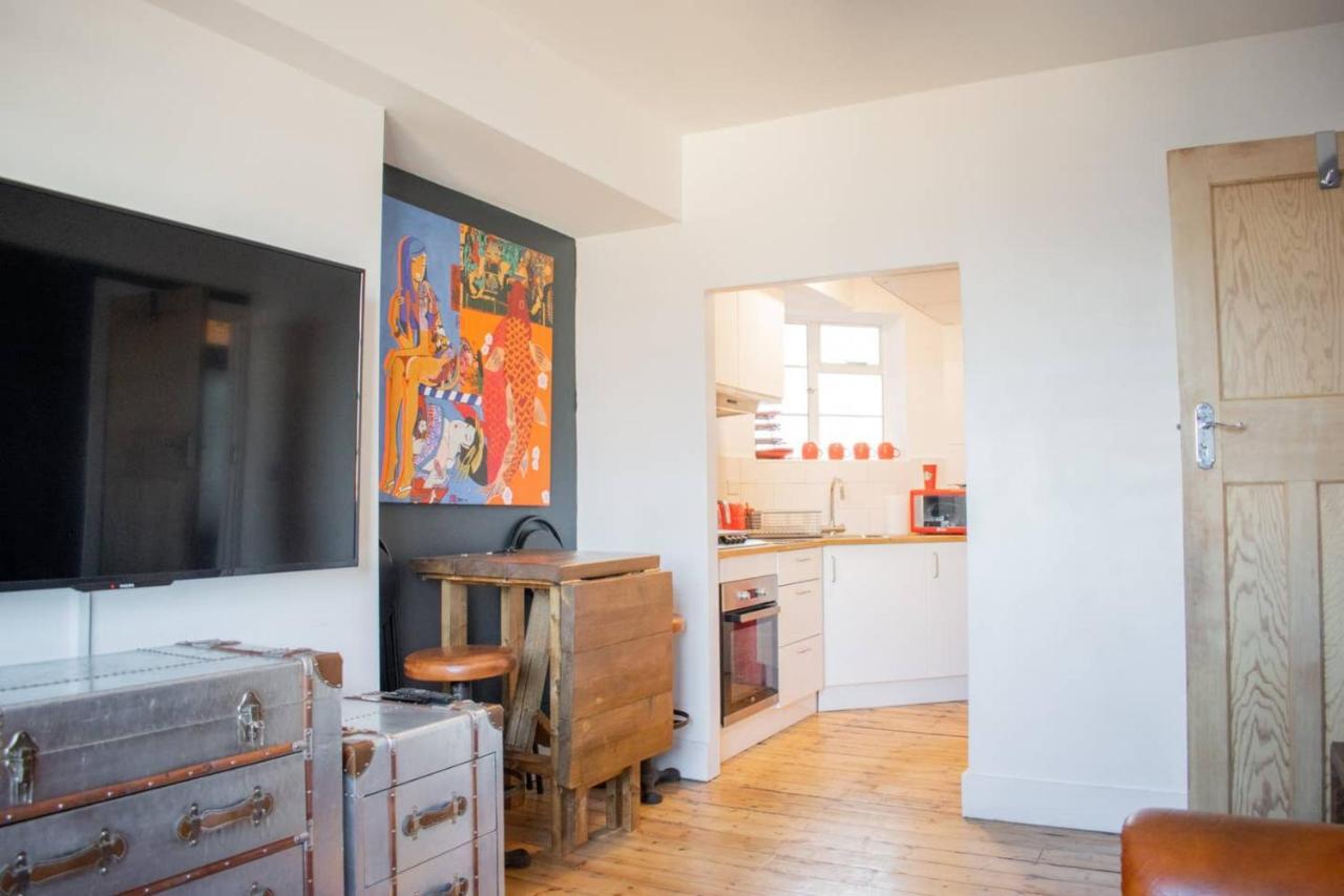 Beautifully Decorated Contemporary 2 Bedroom Flat London Exteriör bild